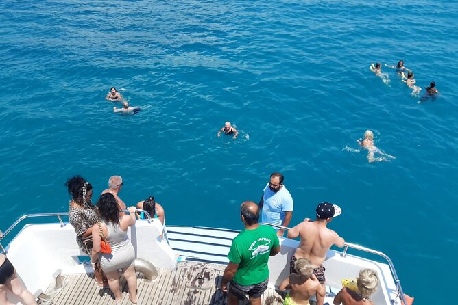 90-Minutes Glass Bottom Trip With Quick Dip - The Crew, the Pace, and Why 90 Minutes Works Better Than You Think