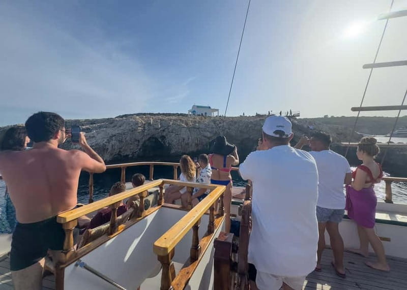Aerosa Sunset at Protaras and Ayia Napa - Pirate Caves and Love Bridge: the quick nature-and-story intermission