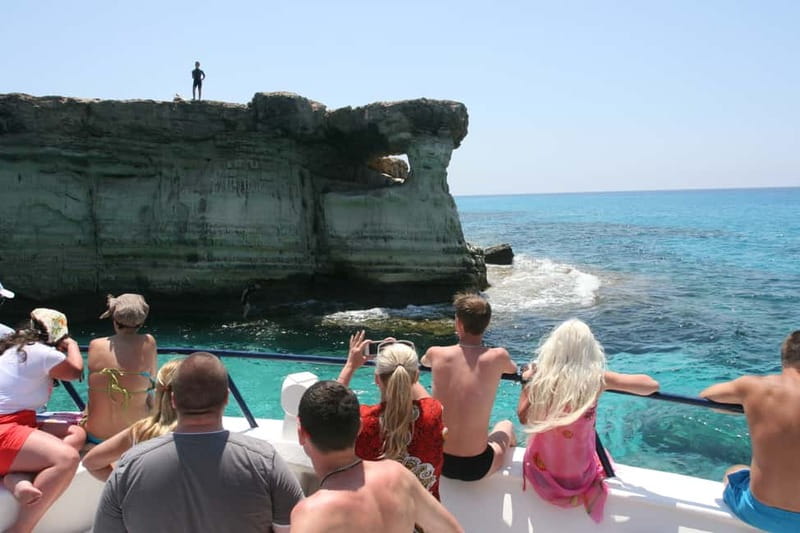 Ayia Napa: Lazy Day Cruise, Turtle Cove, Blue Lagoon & Lunch - Blue Lagoon swim stop: 50 minutes of clear-water fun