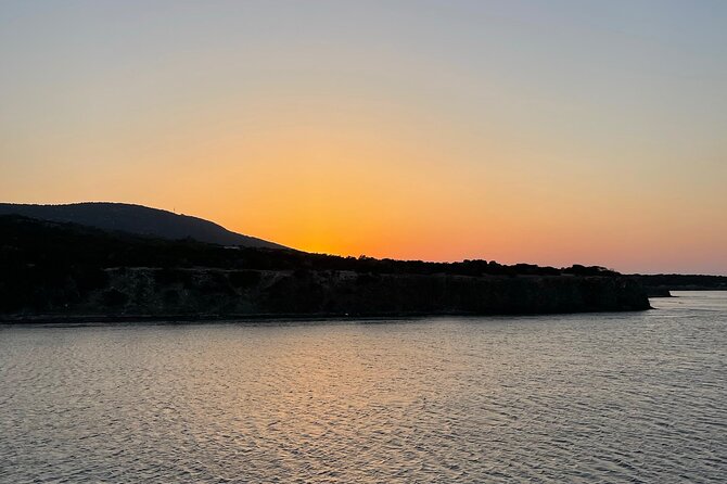 BLUE LAGOON BOAT TRIP | Waterslide | Music | Wine | - What is included onboard: wine, lemonade, fruit, snorkeling gear, and the slide