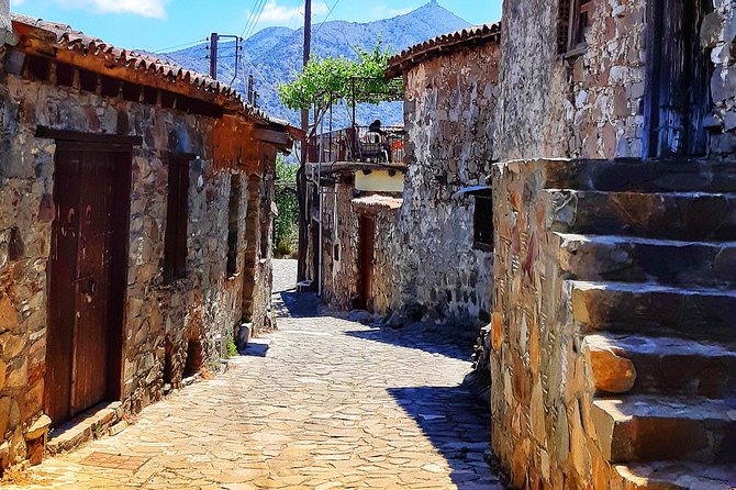 FAB Private Customized Tours Cyprus from Larnaca city - Walking the Old City and Up Toward the Ledras Green Line Buffer Zone