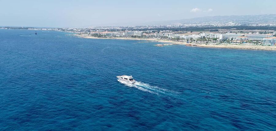FROM PAPHOS: 1.5 HRS Glass Bottom Boat Cruise with swimming - The swim stop: what snorkeling gear is included and what to expect