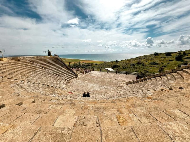 From Paphos: Trip to Limassol with Kourion & Kolossi Castle - Limassol old town and marina: where the day turns into real life