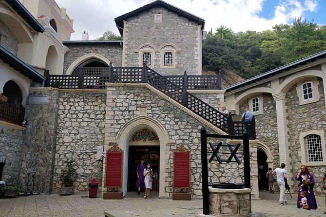 Jeep Safari Troodos - Kykkos monastery Waterfall and Venetian bridge from PAPHOS - Hantara Waterfall: short visit, strong sensory effect