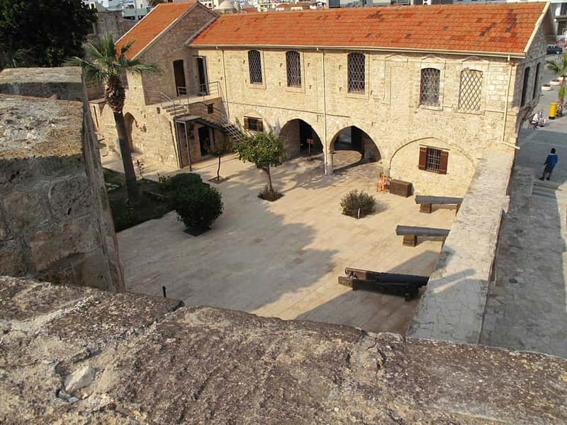 Larnaca: private guide to explore the Top-Sightseeings - Why a private guide makes Larnaca click