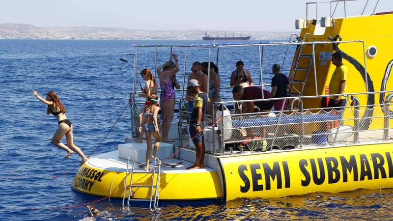 Larnaca: Yellow Submarine Swim Cruise with Unlimited Drinks - Zenobia shipwreck basics, and how the cabin viewing actually works