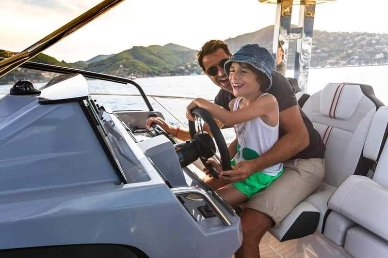 Latchi: Private Yacht Charter on Latchi Oasis - Getting there at Latchi Harbour, and the one logistics catch