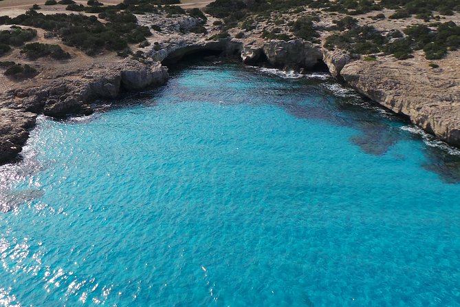 Luxury Marinello 22 Speedboat with driver to Blue Lagoon & more.. - Cool box, life jackets, and the little practical wins
