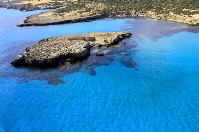 Luxury Private Motor Yacht Jeanneau NC33 to Blue Lagoon & more... - Jeanneau NC33 comfort and how it affects your day on board