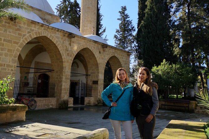 Nicosia: Last Divided City, Tour combining South & North - Büyük Han Caravanserai and the Indoor Market Break