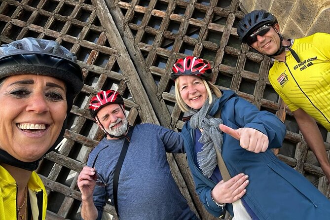 Nicosia: Walled City Bike Tour - Kyrenia Gate to Samanbahçe: first photo stops and first sense of the city’s split