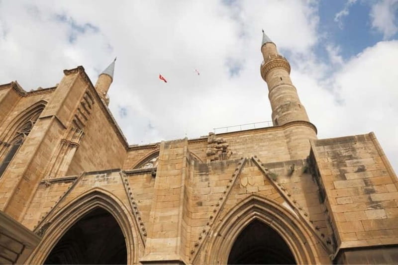 Nikosia : Private Custom Walking Tour with A Guide - Key things I’d plan around before you go
