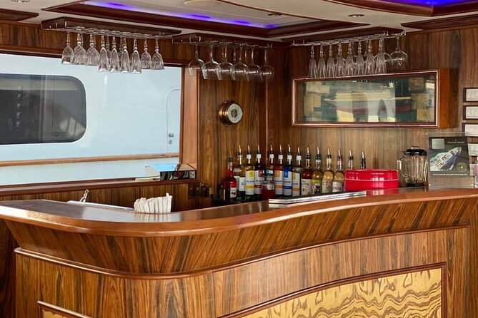 Ocean Blue | Celebrity Morning (Blue Lagoon) Cruise - Free hotel transfers by coach, but build in extra time