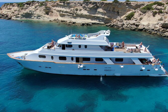 Ocean Flyer VIP Cruise from Paphos Adults Only - Lunch Buffet, Desserts, and the Open Bar Reality Check