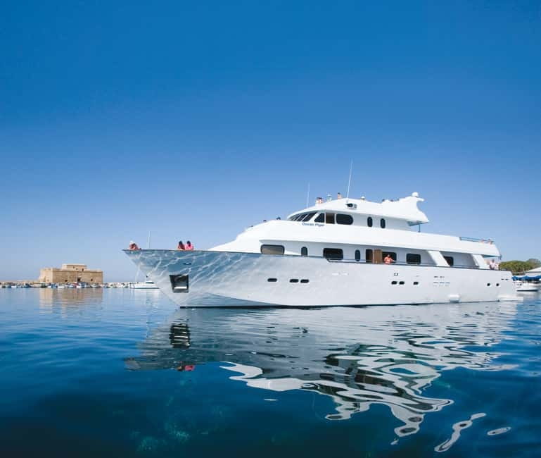 Paphos: Adults Only Cruise with Drinks, Food, Bus, Swim Stop - Key points at a glance