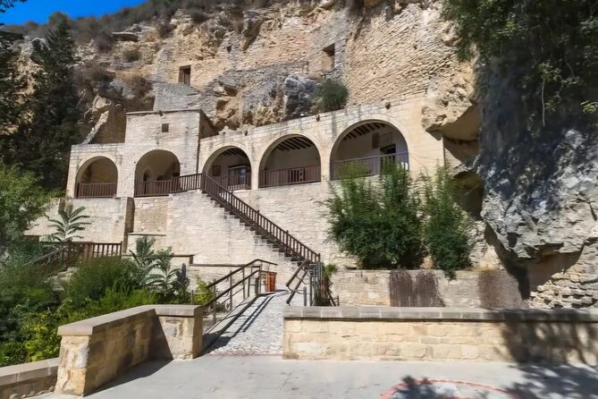 Paphos Half Day Tour Bus Pick Up from Hotels - Stop 1 in Paphos: getting oriented before the quieter sites
