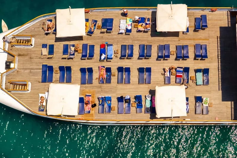 Paphos: Wave Dancer Half-Day Cruise with BBQ and Open Bar - The Top-Deck BBQ Lunch: Where the Smell Starts the Party