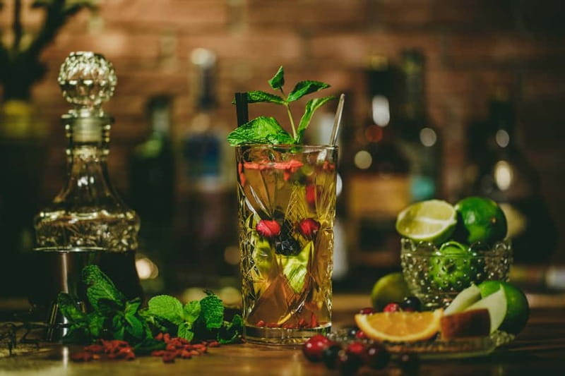 Private Cocktail Making Workshop in Larnaca - Fermentation and ageing: the flavor mechanics lesson