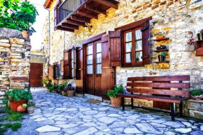 Private Full-Day Tour in Lanarca with a Visit to a Winery