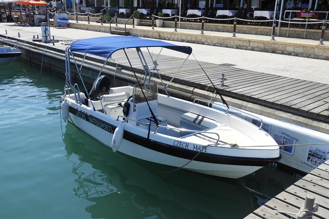 Self-drive Amathunta Private Speedboat to Blue Lagoon, Caves etc - Self-Drive Speedboat Days Make the Akamas Coast Feel Personal
