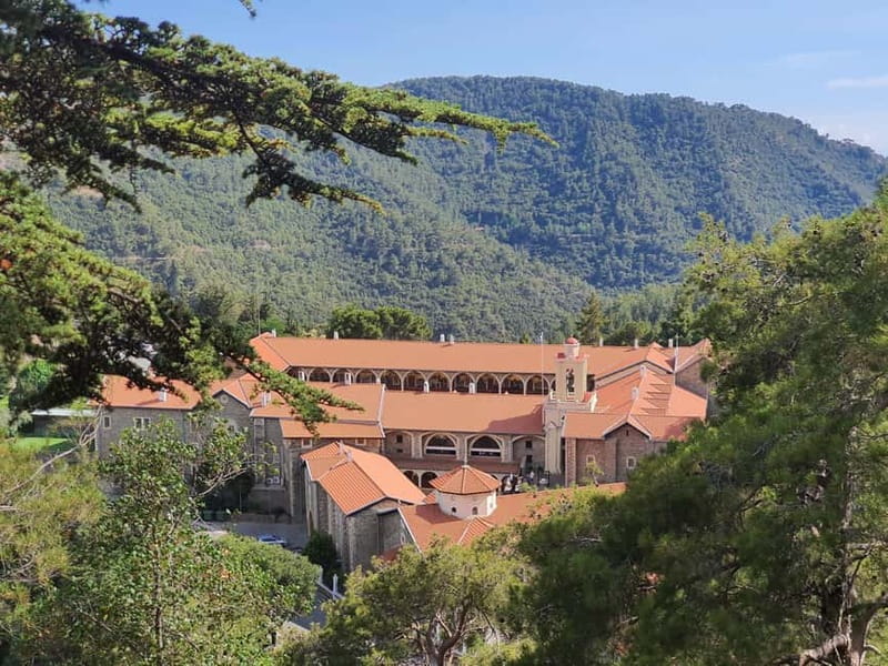 Troodos Villages and Kykkos Monastery from Paphos in Polish - Tzelefos Bridge: Cyprus’s biggest medieval stone bridge