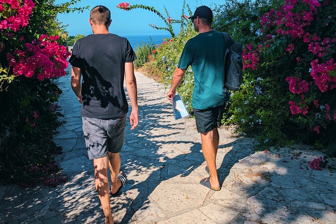 XploreMe! - Coral Bay Scavenger Hunt Outdoor Activity - XploreMe! Coral Bay Scavenger Hunt: How the App Game Actually Works