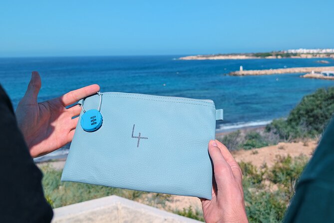XploreMe! - Coral Bay Scavenger Hunt Outdoor Activity - Puzzle Design: Riddles, Codes, and the Math Moment